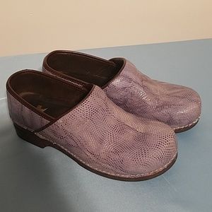 Dansko XP professional 42 purple slip resistant